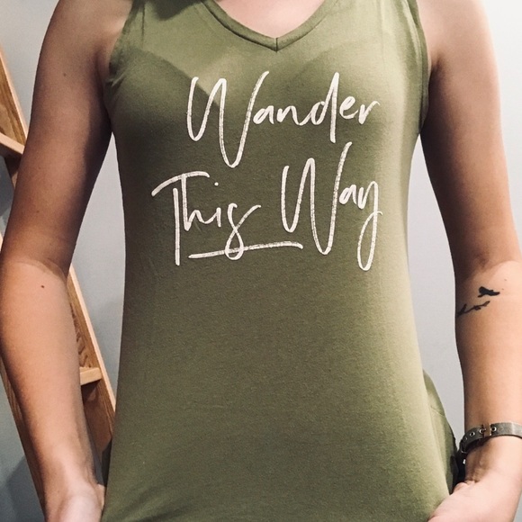 Green tank top - Picture 3 of 4